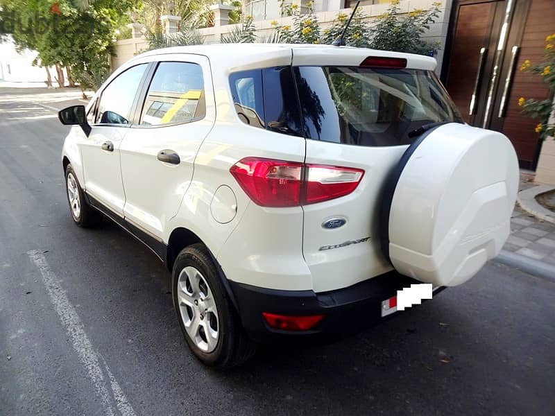 Ford Ecosport 1.5 L 2018 White Single User Well Maintained Urgent Sale 3