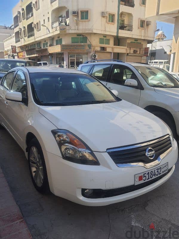 Nissan Altima 2008 1