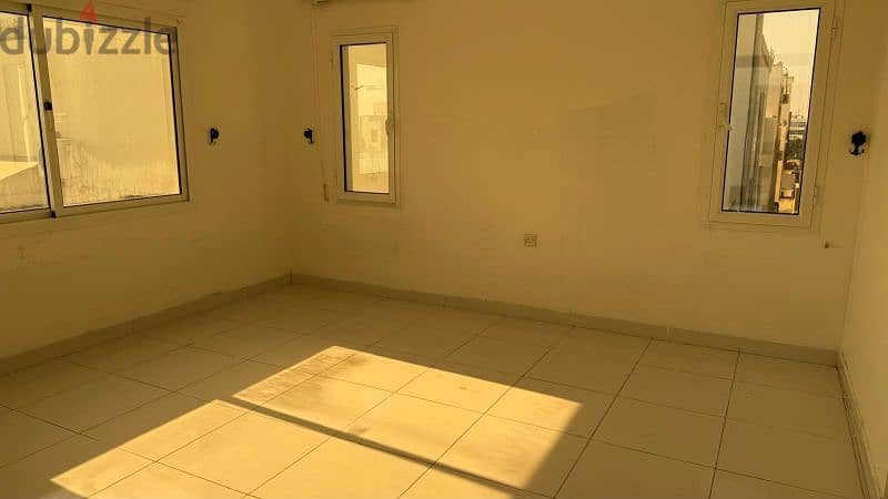 studio for rent in Tubli 0