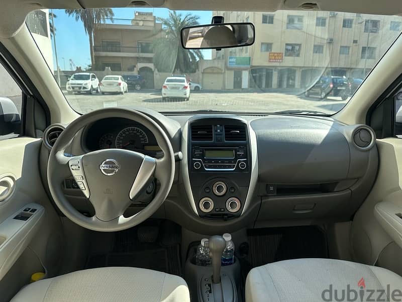 Nissan sunny 2019 3