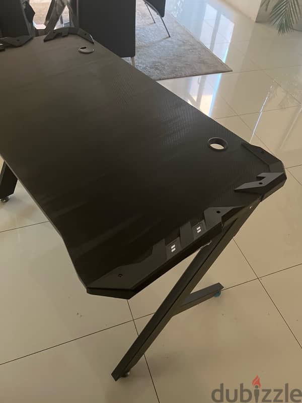 GAMING TABLE FOR SALE 1