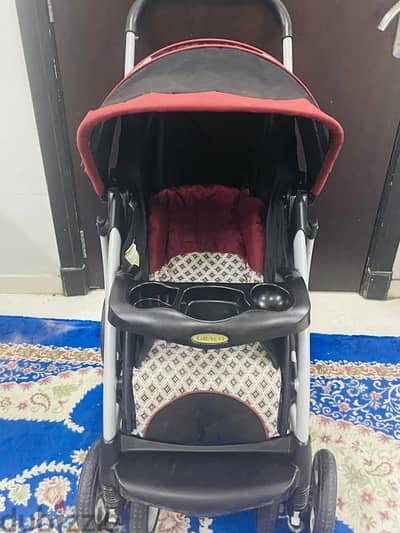 For sale, a baby stroller, a Jorico brand, in very good condition.