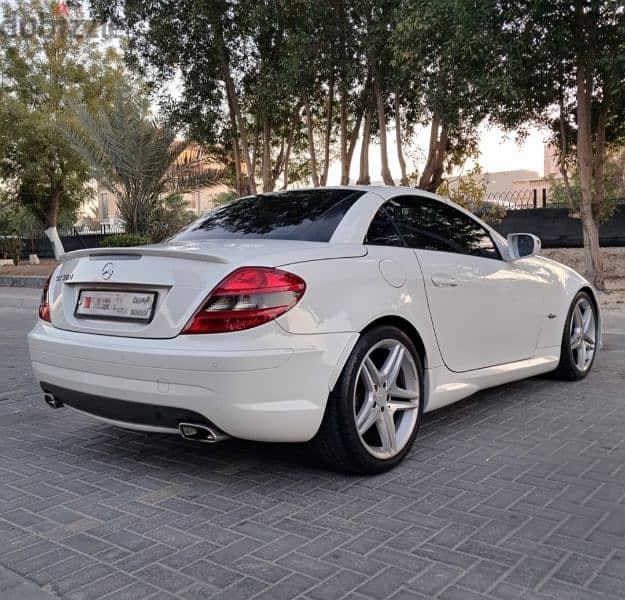 Mercedes-Benz SLK-Class 2011 5