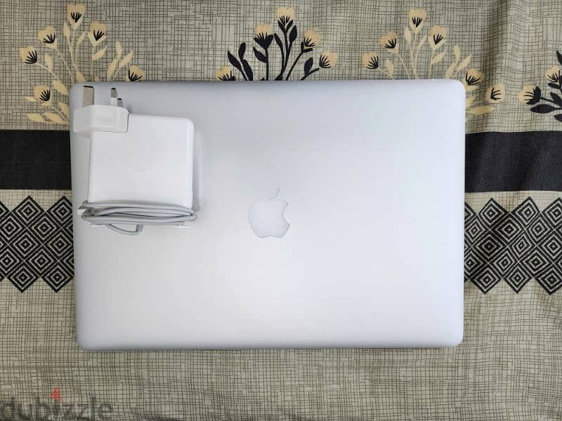 Apple Macbook Pro 15" i7 7