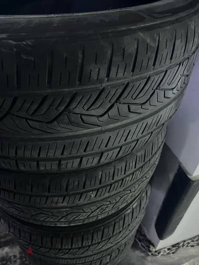 Nitto tyre  2x 275/40/20 2x 315/35/20