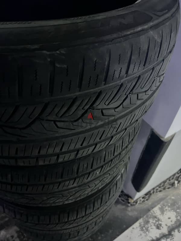 Nitto tyre  2x 275/40/20 2x 315/35/20 2