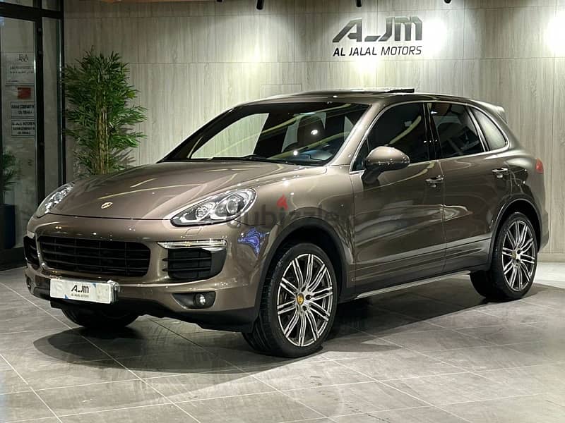 Porsche Cayenne 2016 model FOR SALE 1