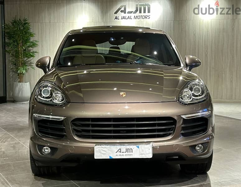 Porsche Cayenne 2016 model FOR SALE 9