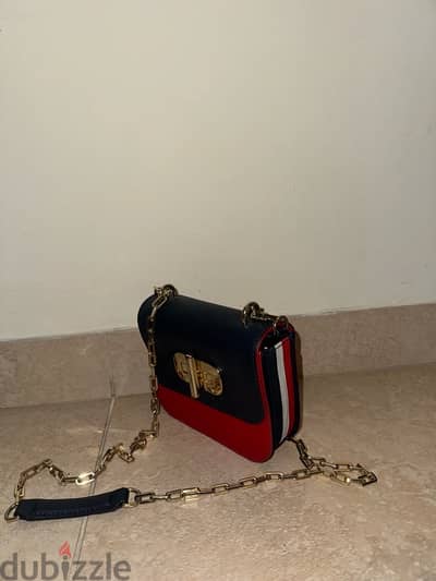 tommy hilfiger bag