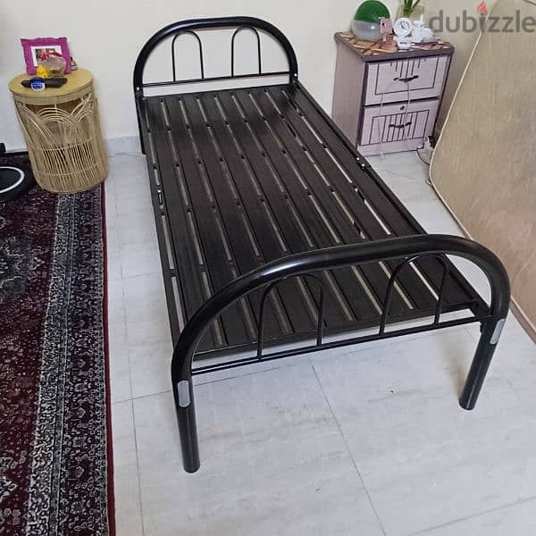 120×190 cm bed with mattress and other items for sale 2