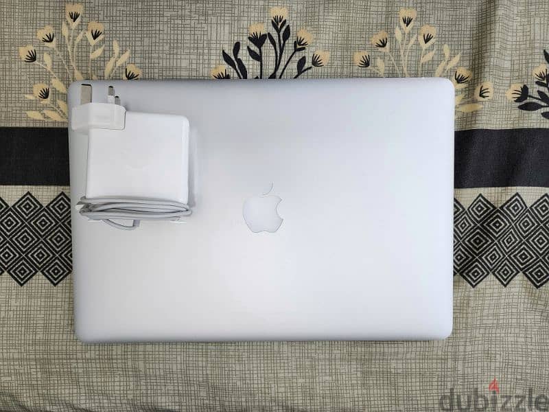 Macbook Pro 15" i7 | Apple Laptop | 16 GB RAM - 500 SSD 3