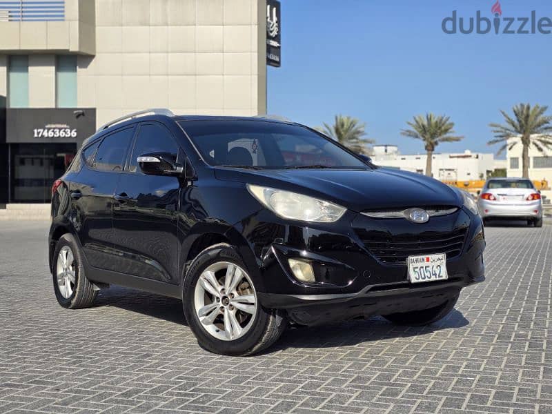 HYUNDAI TUCSON 2013, FULL OPTION, SINGLE OWNERSHIP CAR FOR SALE 1