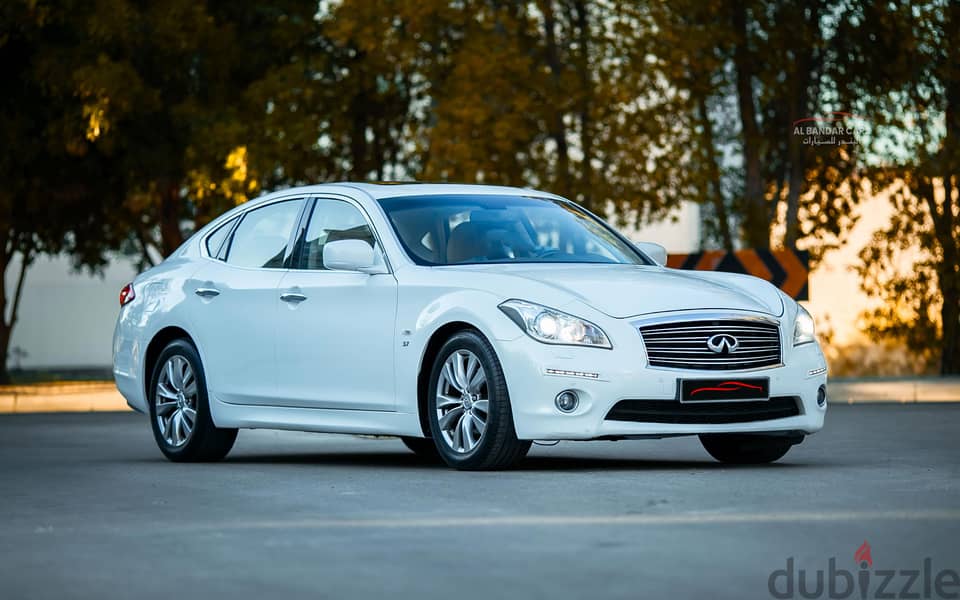 Infiniti Q70 2014 | EXCELLENT CONITION | WHITE 2