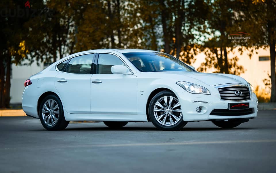 Infiniti Q70 2014 | EXCELLENT CONITION | WHITE 4