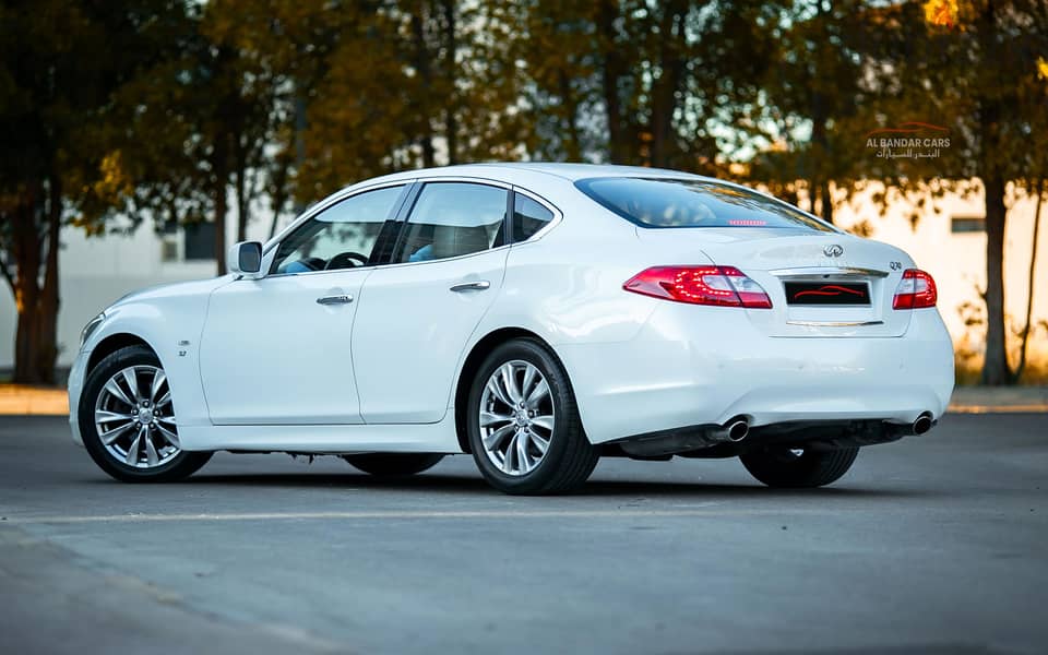 Infiniti Q70 2014 | EXCELLENT CONITION | WHITE 5