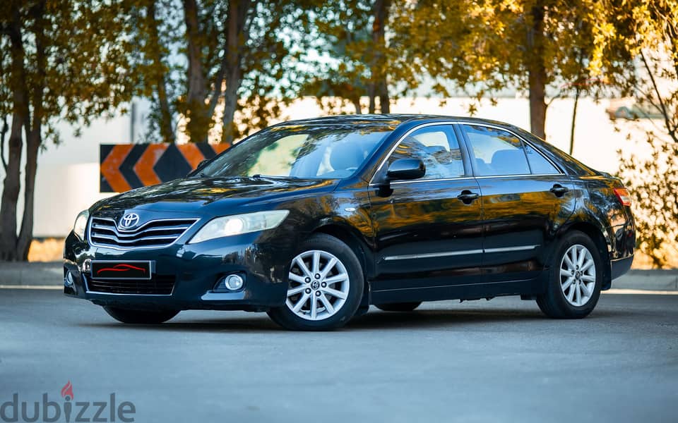 Toyota Camry 2011 | EXCELLENT CONDITION | BLACK 1