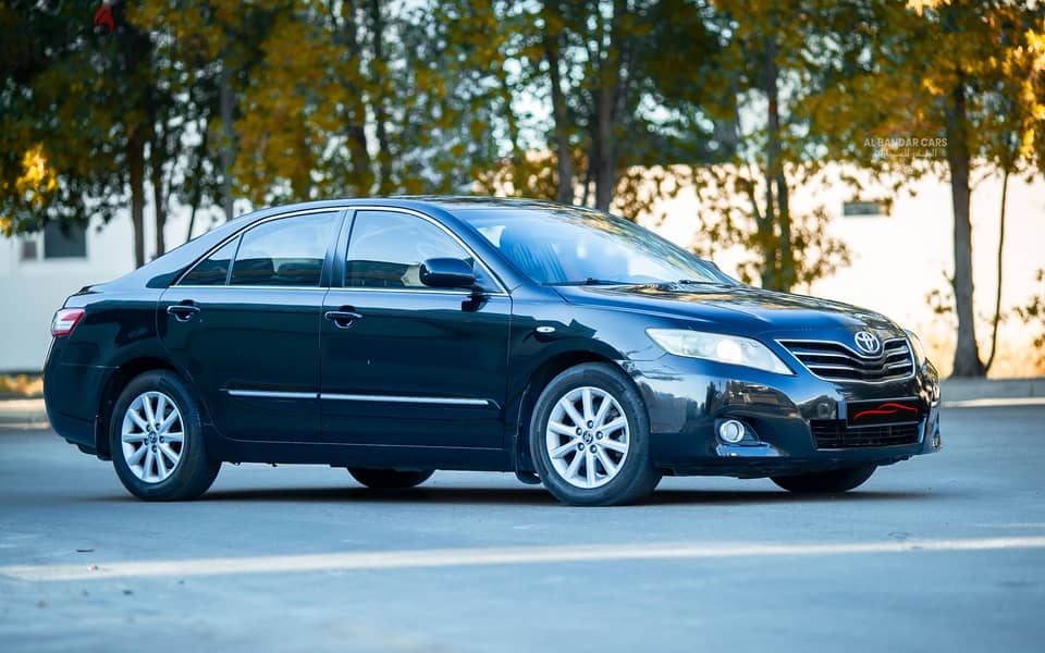 Toyota Camry 2011 | EXCELLENT CONDITION | BLACK 3