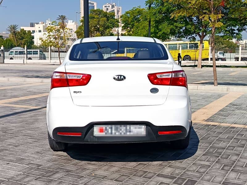 KIA RIO 2017 1.4L LOW MILEAGE DRIVEN FUEL EFFICIENT SEDAN CAR FOR SALE 3