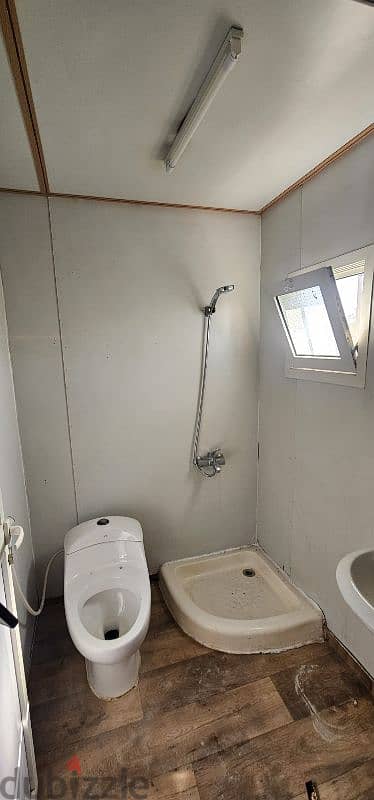 5x3 m portable cabin (toilet and kitchen in) 6