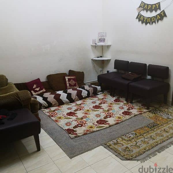 Bed space furnished room for rent in muharaq. 11