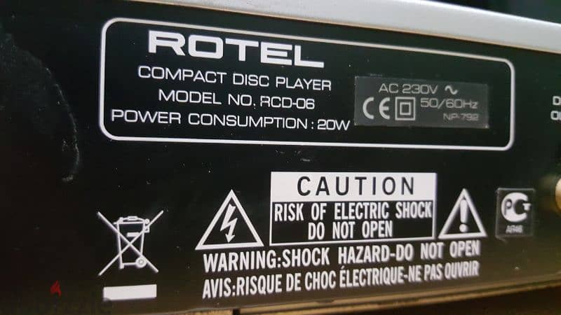 ROTEL RCD-06 3