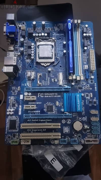 pc parts , gigabyte motherboard, Cpu i5 , 16gb ddr3 ram , coursair