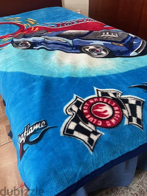 Brand New Open Kids Hot Wheels Blanket 3