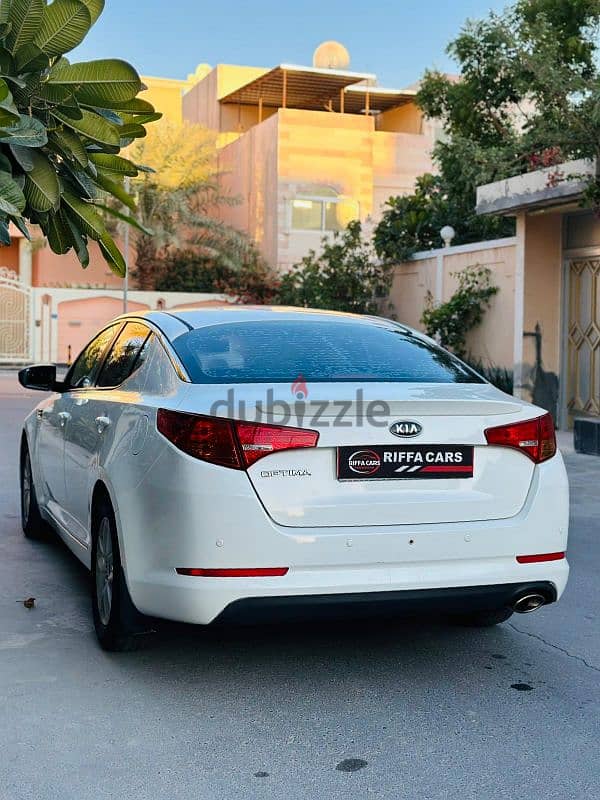 Kia Optima 2013 well maintained excellent condition 6