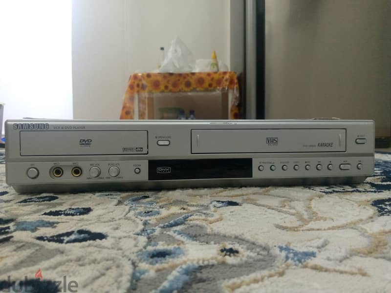 Samsung VHS & DVD 2