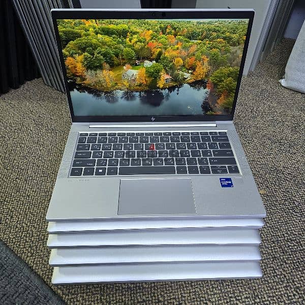 HP EliteBook 830 G8 Core i7-11th Generation 1