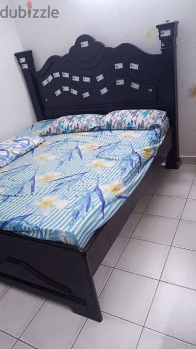 Wooden bed and mattress for sale without delivery