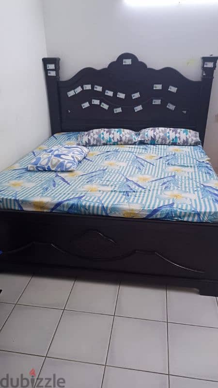 Wooden bed and mattress for sale without delivery 1