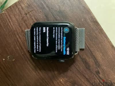 Apple Watch 5 44 mm aluminum