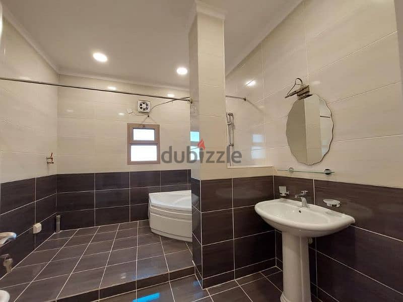 طابق كامل من فيلا فخم للايجار في عالي شامل 36364714 for rent 10