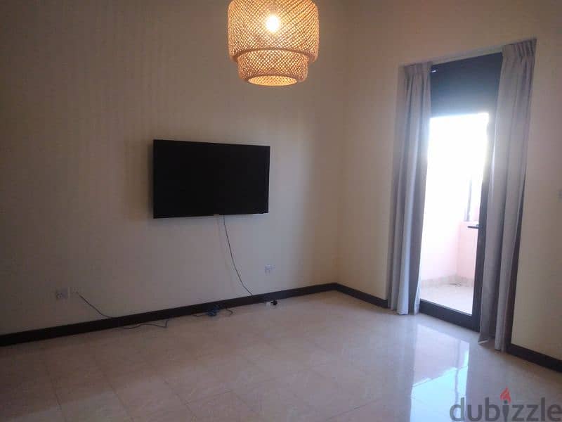 2 Bedroom fully furnish villa for Rent in Amwaj(floating city?) inclu. 10