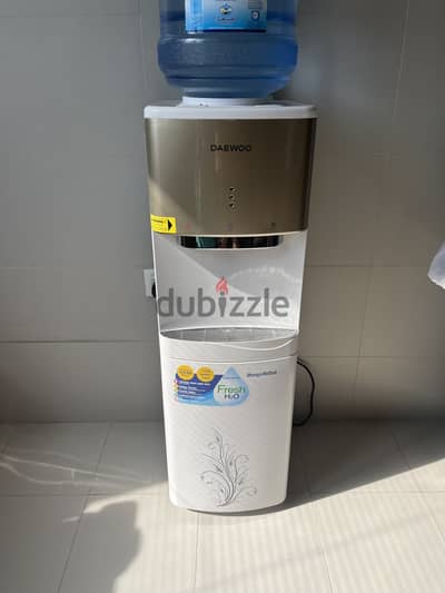 Water dispenser Daewoo