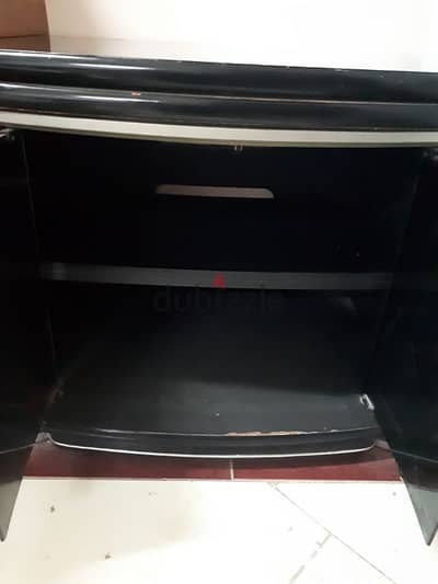 tv table urgent for sale