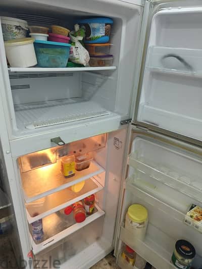 For Sale: 330L fridge