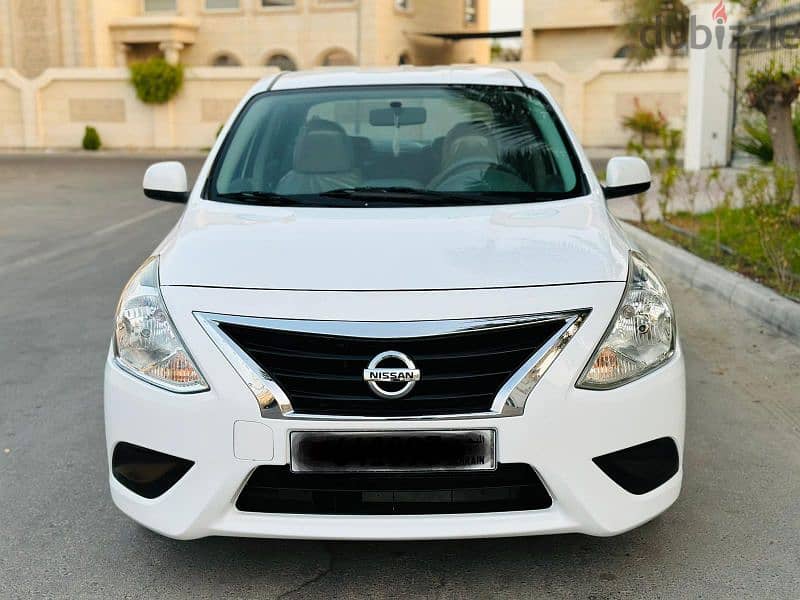 Nissan Sunny 2020 1