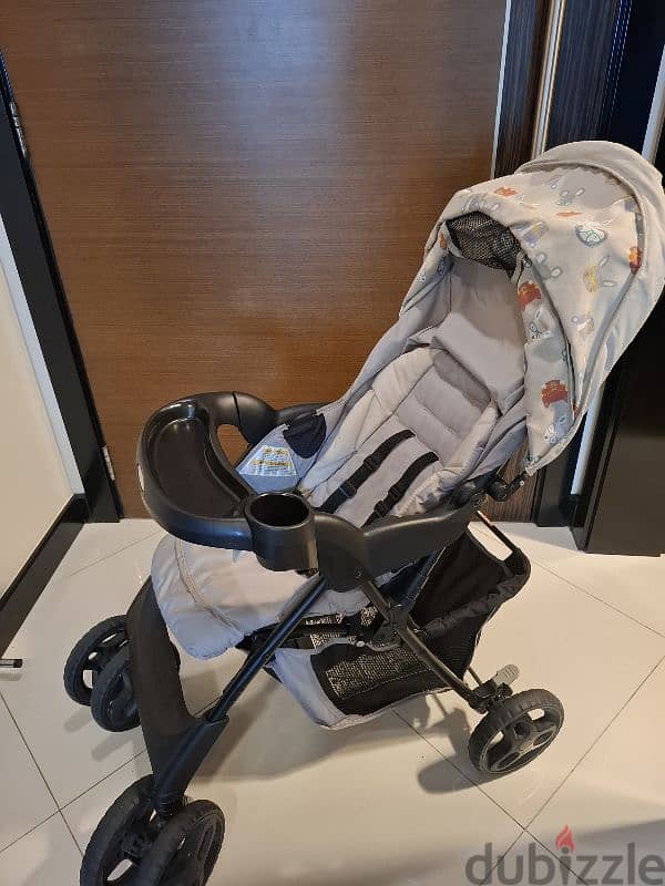 Graco stroller with car seat 2