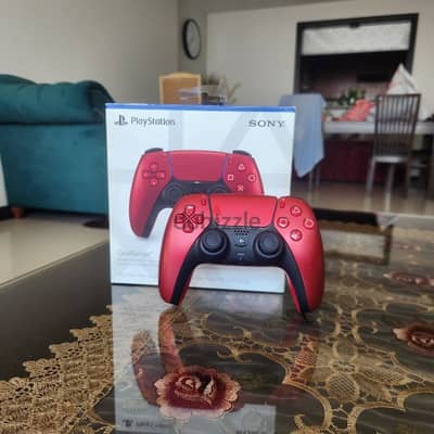 PS5/PS4 controllers