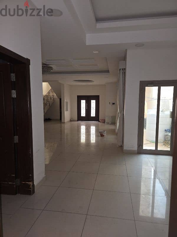 فيلا للبيع في الحد الجديد  قريب اسواق اصيل villa for sale in New Hidd 1