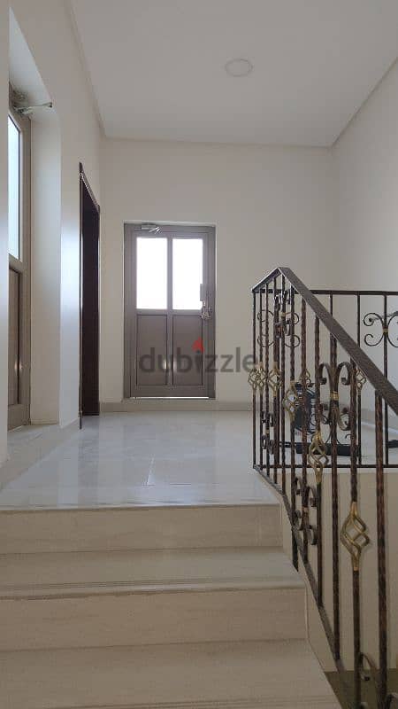 فيلا للبيع في الحد الجديد  قريب اسواق اصيل villa for sale in New Hidd 5