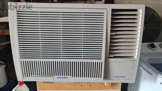 Super Deluxe 1.5 ton AC In Good condition - with installation