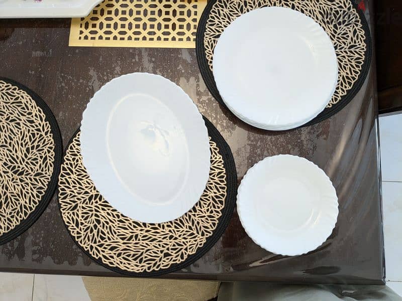 Dinner set for sale 1