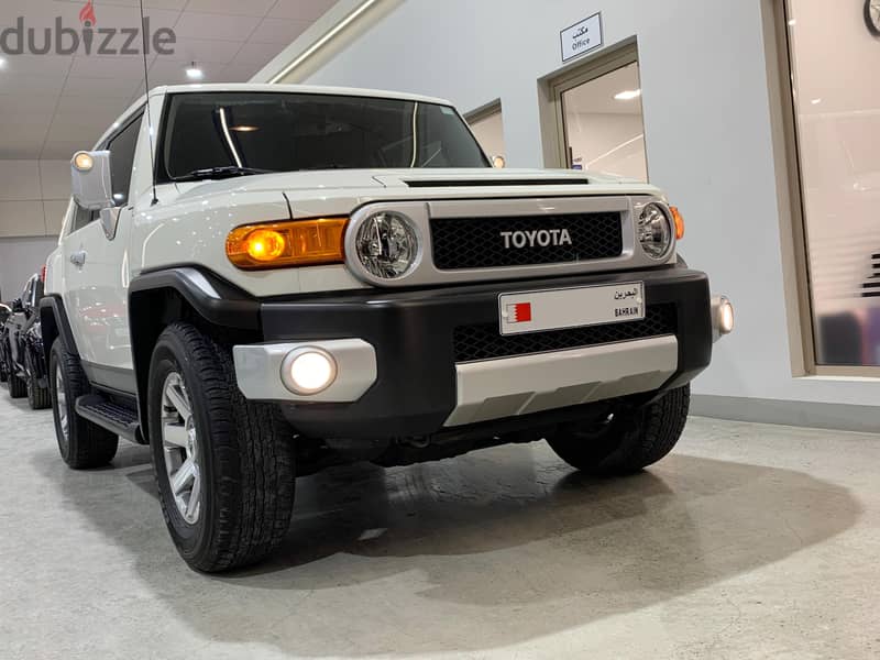 Toyota FJ Cruiser (33,000 Kms) 5