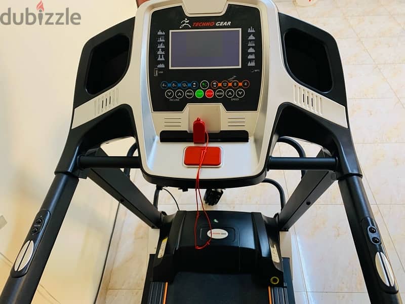 Motorized Treadmill(Good condition) 3