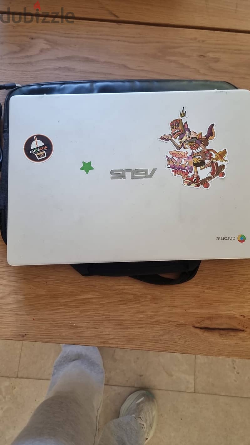 ASUS Chromebook C423N 1