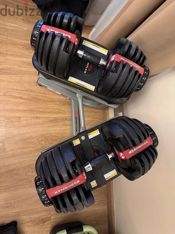 Bowflex Dumbells set with stand 1