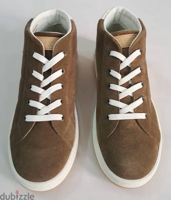 Brand new LV sneaker for kids 7